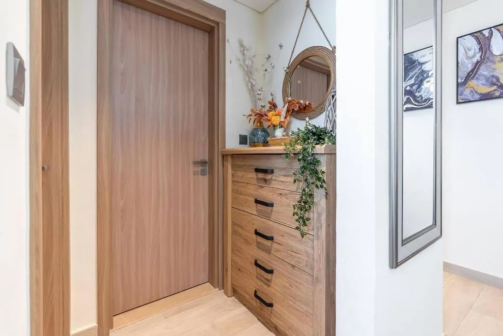 1 Bedroom - 12 Min From Downtown - Azizi Riviera Dubai 0*,